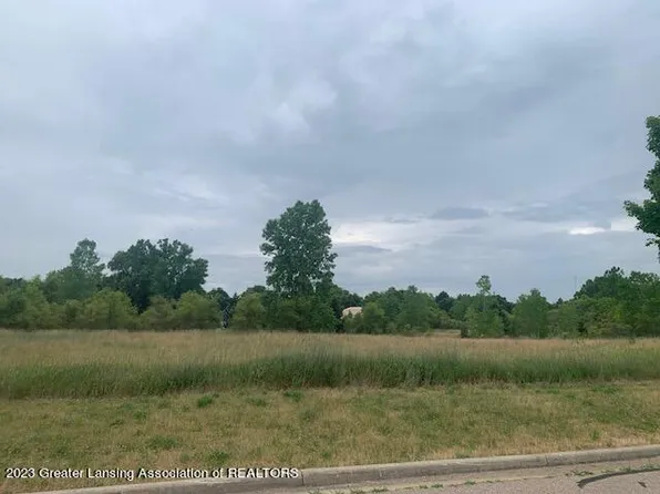 2851 Trillium Creek Way, Saint Johns, MI 48879