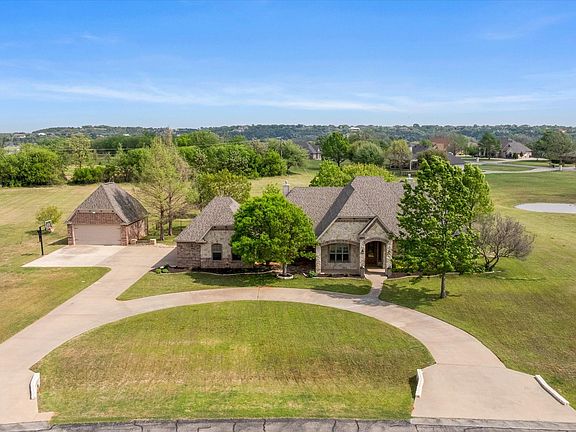 2nd image of 1106 W Iberian Ct