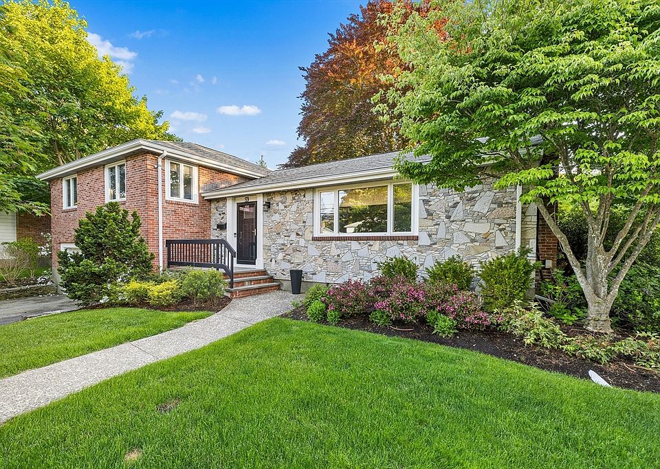 1st image of 59 Deborah Rd