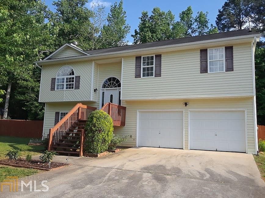 1st image of 140 Taylors Ln #11