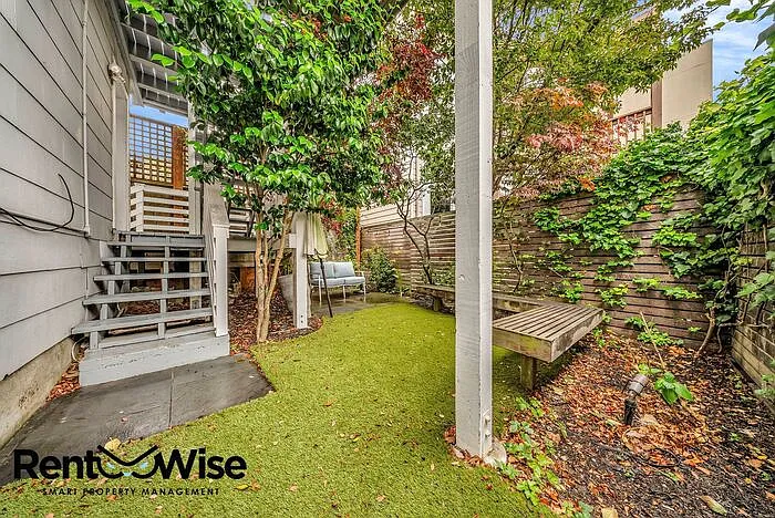 1818 Lyon St #A — Photo 31