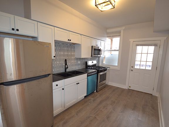 2nd image of 4452 N Western Ave #3