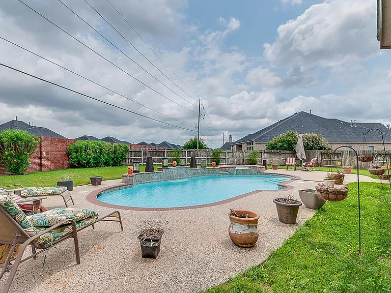 5007 Jade Cove Ct — Photo 3