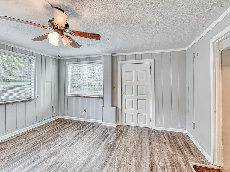 706 Chickamauga Ave — Photo 16