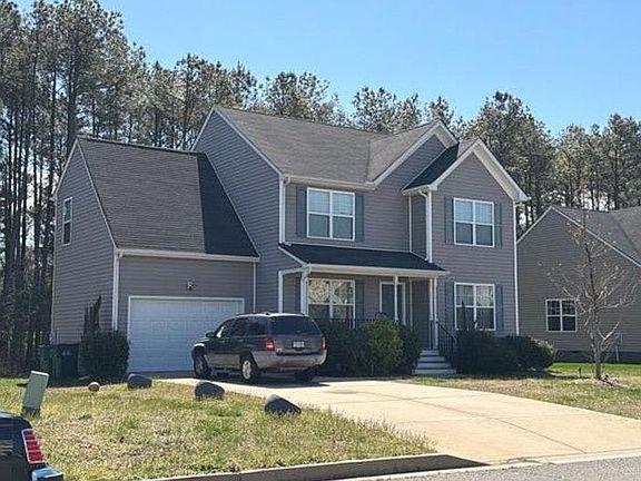 3rd image of 7021 Ravenscraig Cres