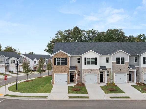 5021 Oakwood Rd, Stone Mountain, GA 30088