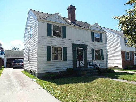 2nd image of 21 Hollywood Ave