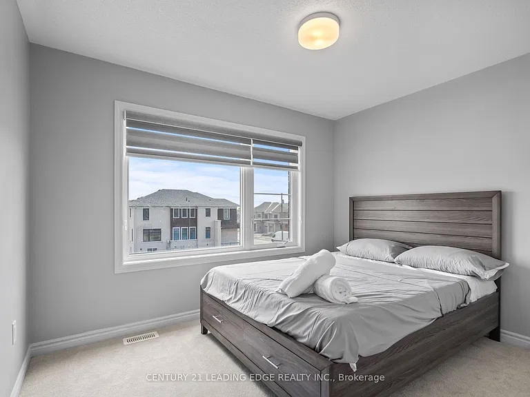 1097 Trailsview Ave — Photo 36