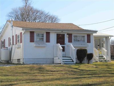 55 Oak Ave, Narragansett, RI, 02882