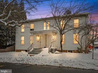 6-8 S Greenwood Ave, Hopewell, NJ 08525