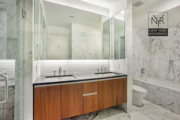 Sold by New York Residence | media 11