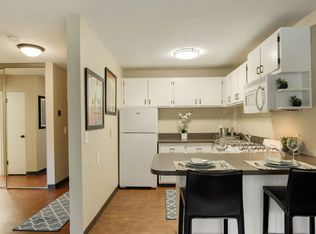Ridgewood Arches, Minneapolis, MN 55403