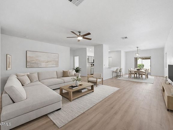 3rd image of 16848 W RIMROCK Street