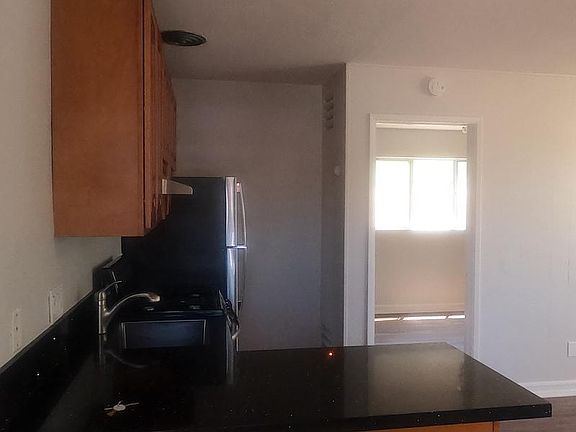 4th image of 3815 Vermont St APT 4