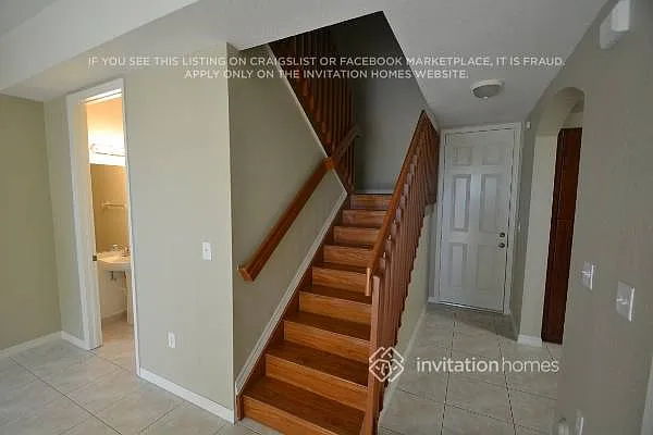 8920 SW 228th Ln — Photo 5