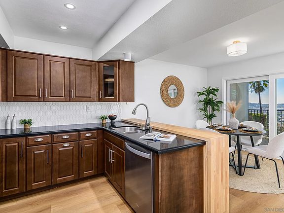 2nd image of 3606 Vista Rey Unit 9