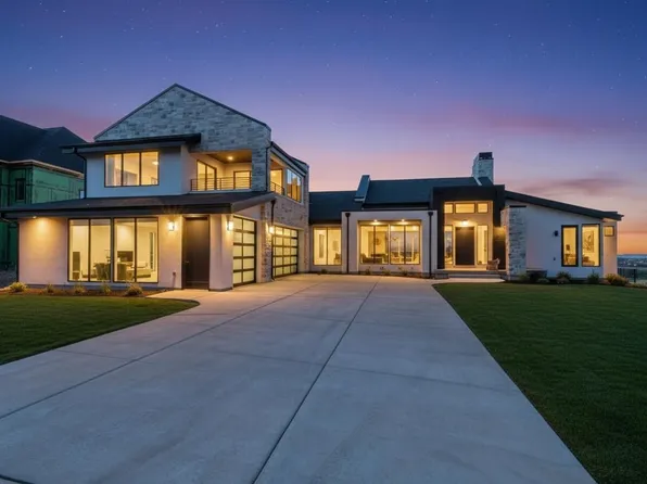 863 N Emery Ln, Elk Ridge, UT 84651