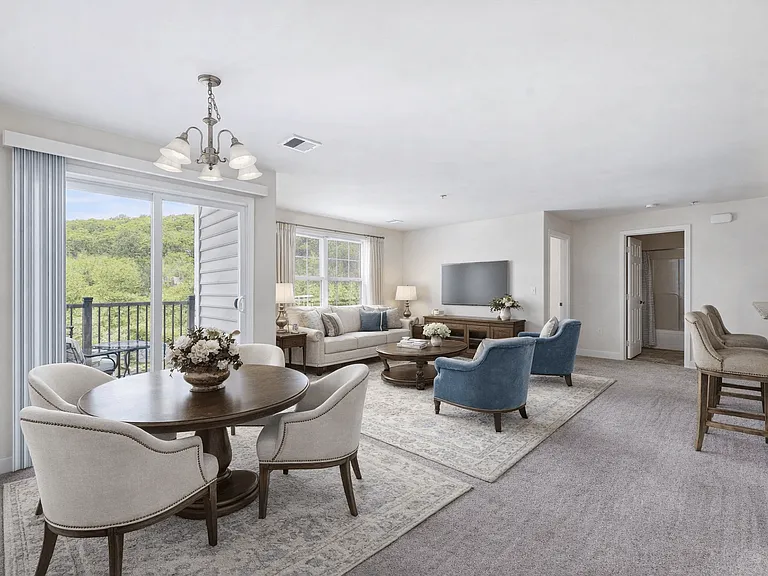 Reserve at Spring Pointe — Photo 7