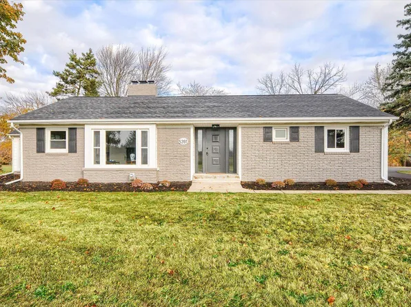 5391 Perry Rd, Grand Blanc, MI 48439