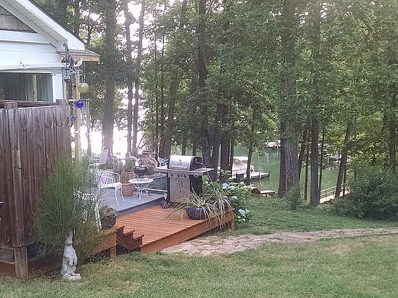 Multi-Level Rear Decks