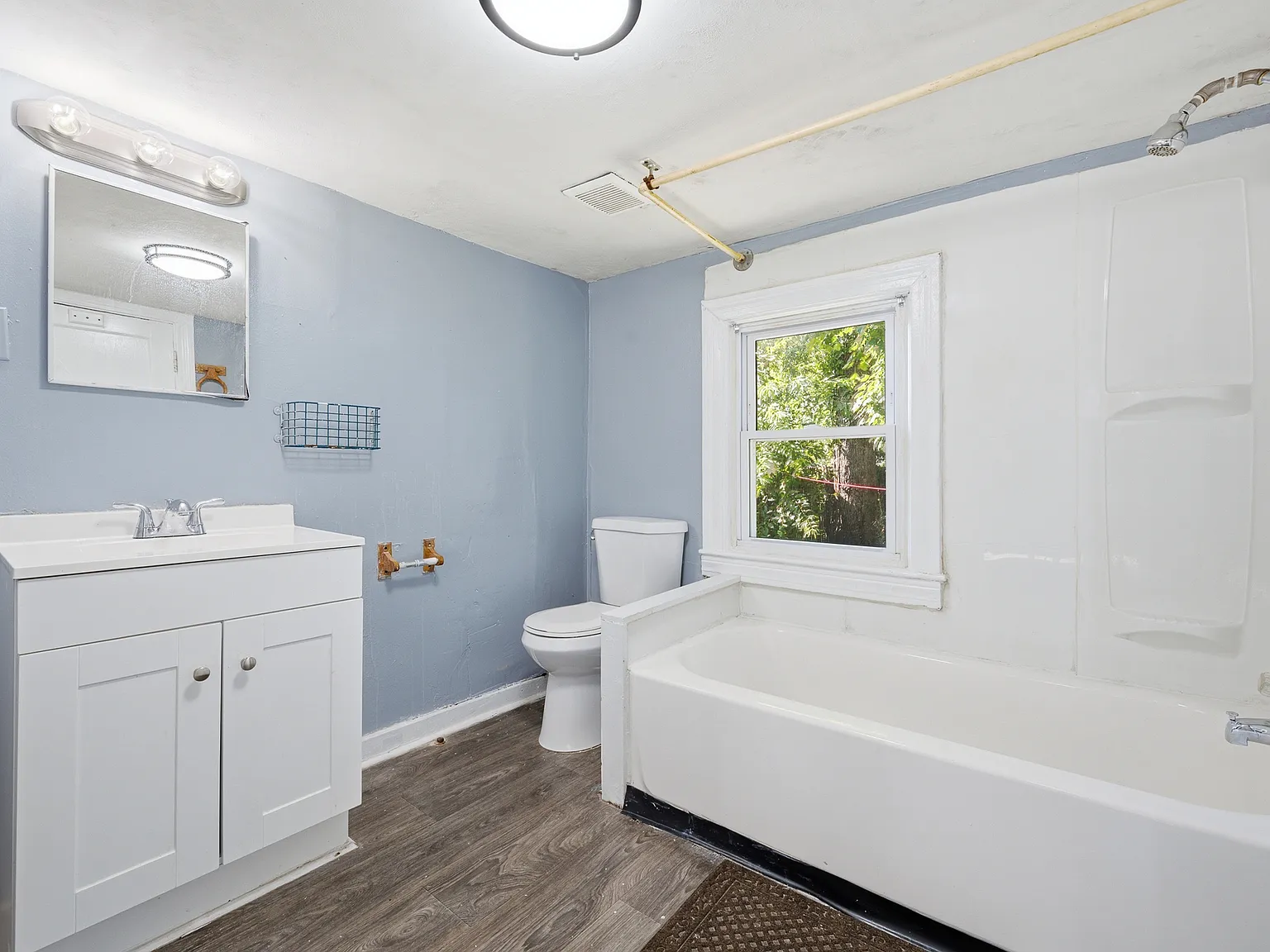 2 bed, 1170 sqft, $1,250 — Photo 3