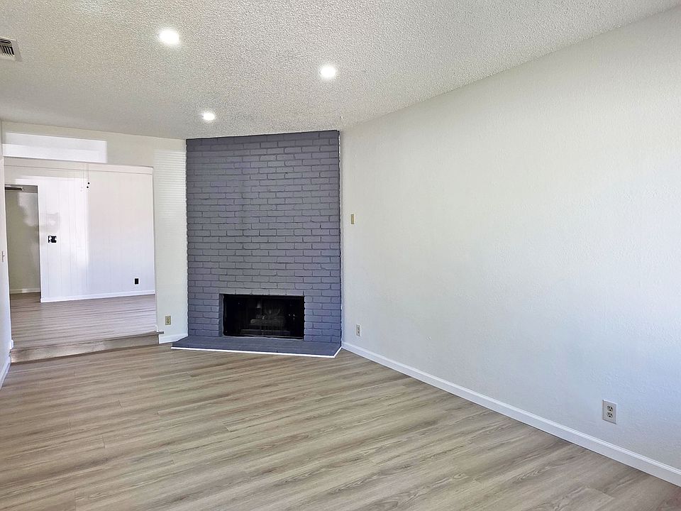 1st image of 9626 Bradhugh Ct