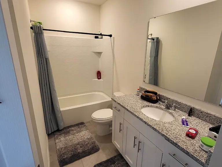 208 Reena Dr — Photo 4