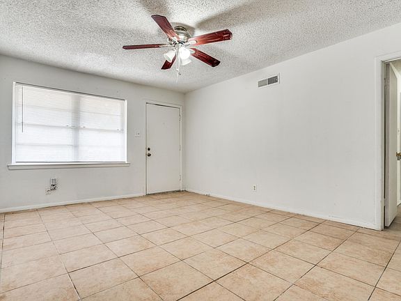 4th image of 13819 Stardust Ln