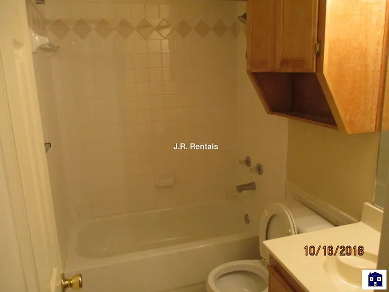 1506 Creek St — Photo 66