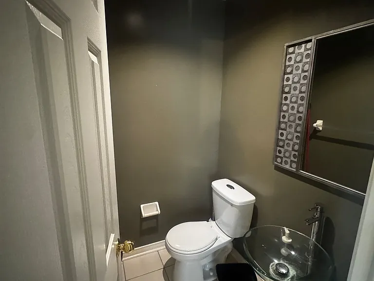 13 Prince William Dr #UPPER — Photo 6