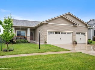 6530 NE 8th Ct, Des Moines, IA 50313