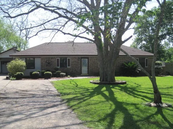 1131 County Road 515, Brazoria, TX 77422