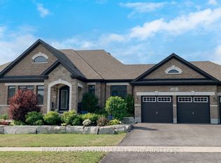 22 Stewart Cres, Simcoe, ON L0L2N0