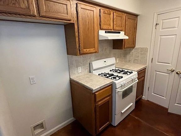 5th image of 3642-3648 W Babcock Ave