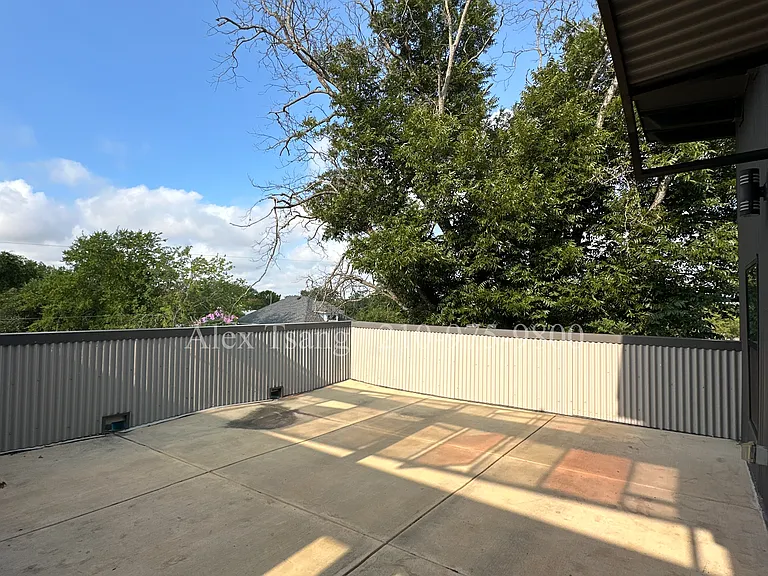 811 Montana St #1301 — Photo 18