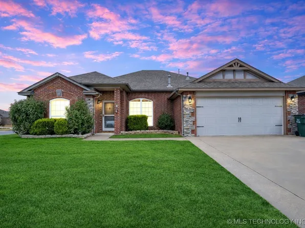 13009 E 133rd Pl N, Collinsville, OK 74021