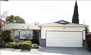 4239 Veronica Ave photo 1