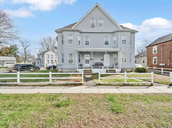 33-35 Suffield Street, Windsor Locks, CT 06096