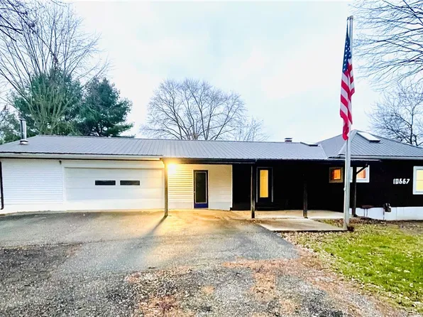 10667 Maple St, Minerva, OH 44657