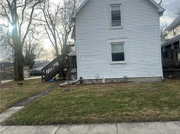 21 Minerva St, Tiffin, OH 44883