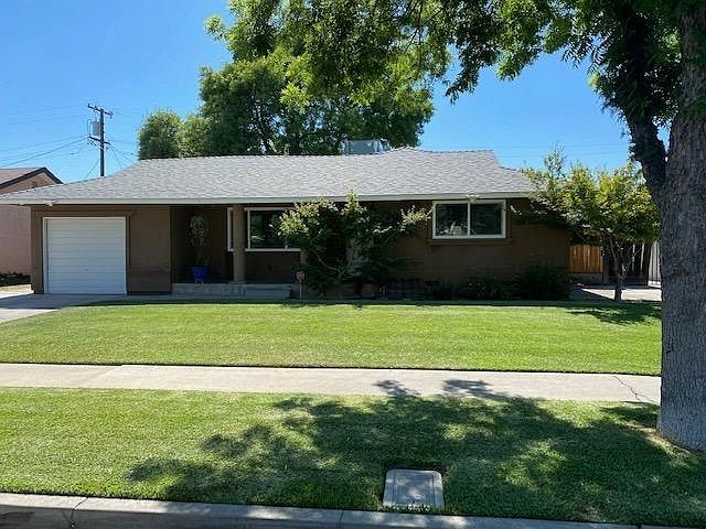 1st image of 3897 N Sequoia Ave