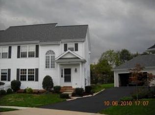 521 Providence Ct, Lititz, PA 17543