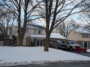 26 Southdale Dr #GL, Markham, ON L3P 1J7