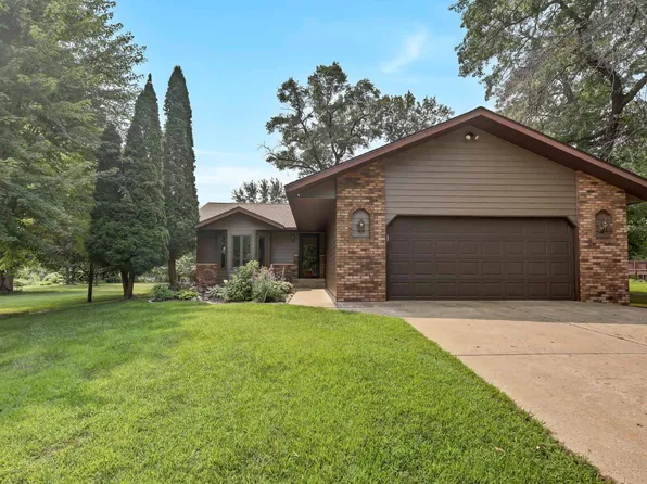 10625 44th St, Clear Lake, MN 55319