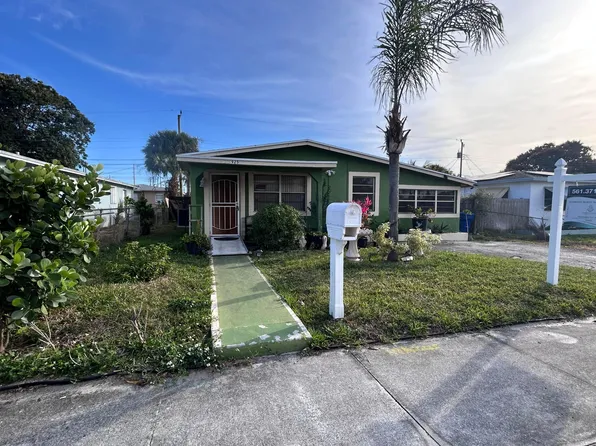 925 W 3rd Street, Riviera Beach, FL 33404