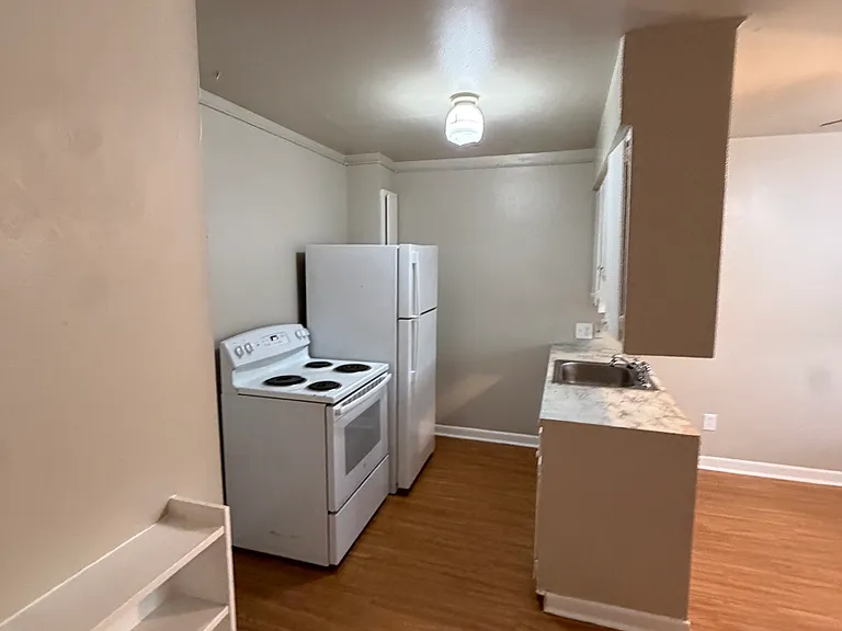 1500 Black Hill Dr #14 — Photo 3