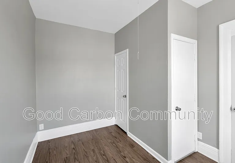 1073 Grant St #22 — Photo 11