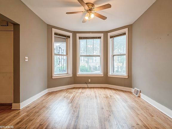 2nd image of 2455 N Maplewood Ave