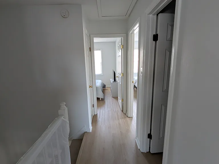 5427 Scholarship Dr — Photo 10