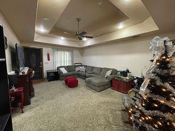 Living room(before we moved)